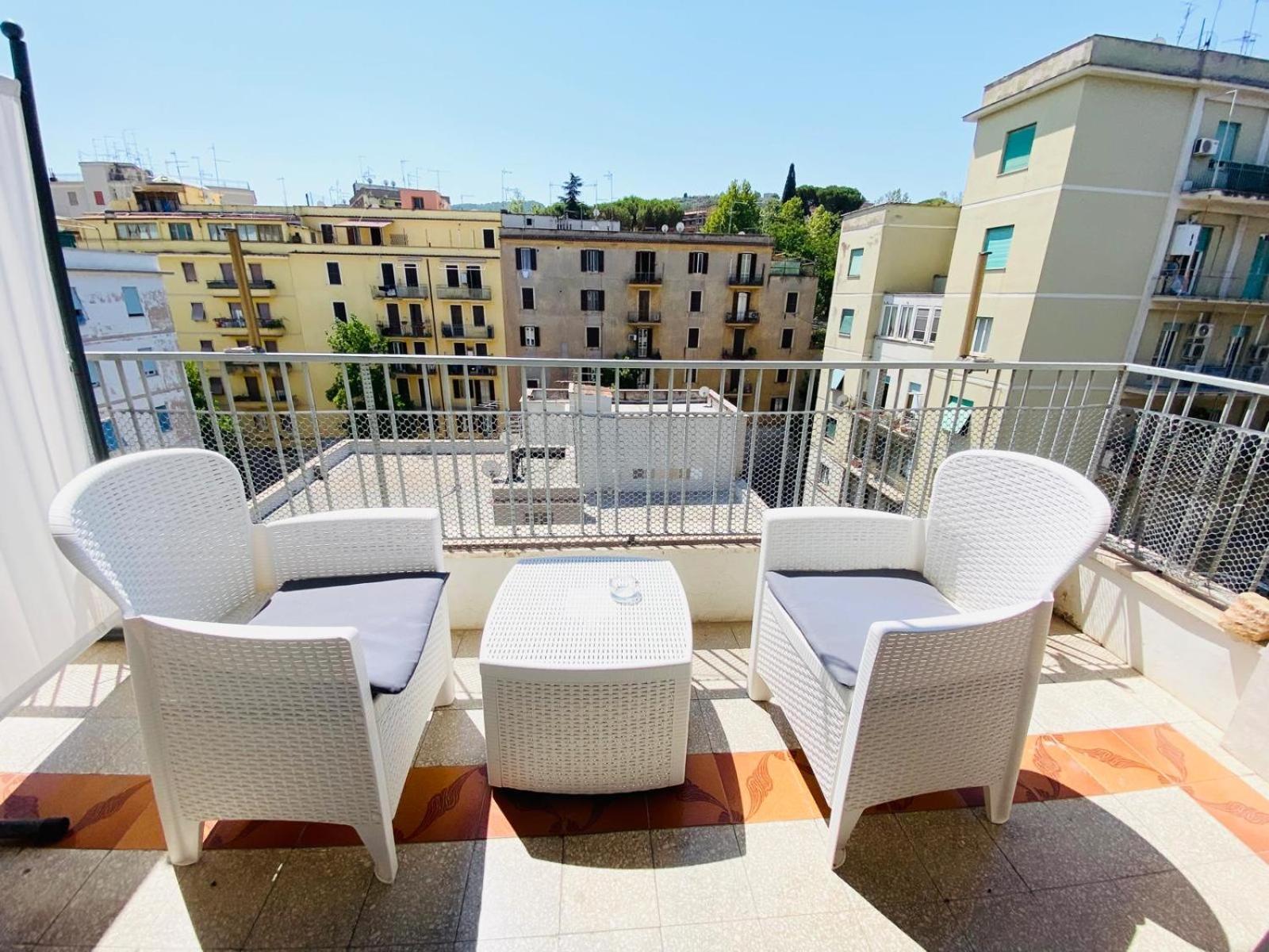 Le Ville Tivoli - Suites, Tivoli City Center! Екстер'єр фото
